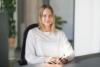Portrait von Michele Gerasch, Mitarbeiterin im Bereich Marketing