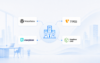 Eine Übersicht relevanter Content Management Systeme für Professional Services und B2B-Unternehmen mit WordPress, TYPO3, Storyblok und Headless-CMS-Lösungen vor einer modernen Büro-Illustration.