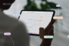 Tablet-Mockup einer interaktiven Wissenslandkarte für das Bayerische Forschungsinstitut für Digitale Transformation, zur Veranschaulichung von barrierefreier Webentwicklung im öffentlichen Sektor.