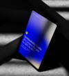 Tablet zeigt das Cover des Friendventure Sichtbarkeits-Guides zur GEO-Optimierung für KI-Ready Websites